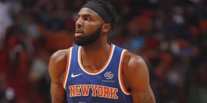 球星关键球命中后转身太霸气