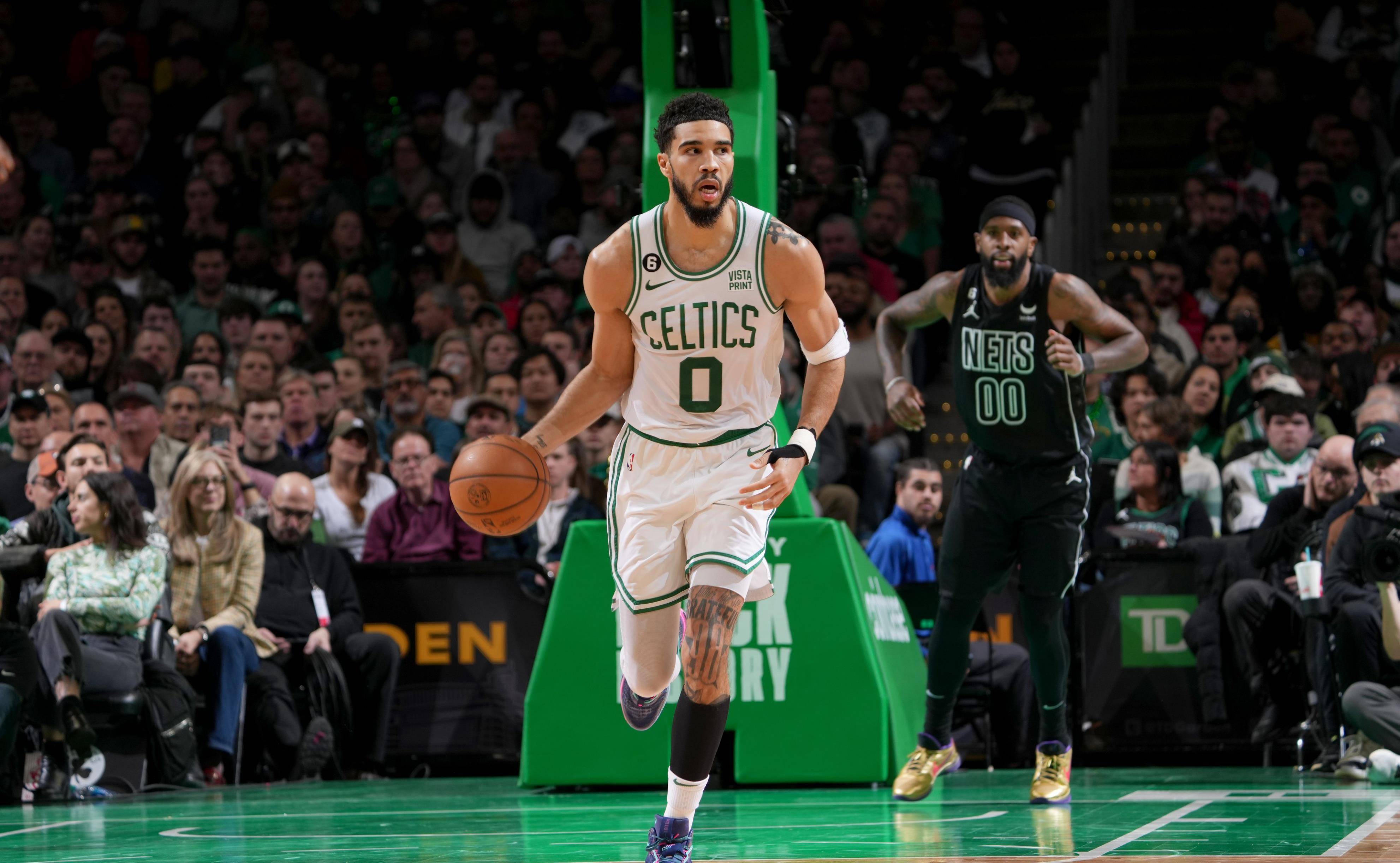 申花vs梅州首发：5外援PK3外援 特谢拉吴曦先发