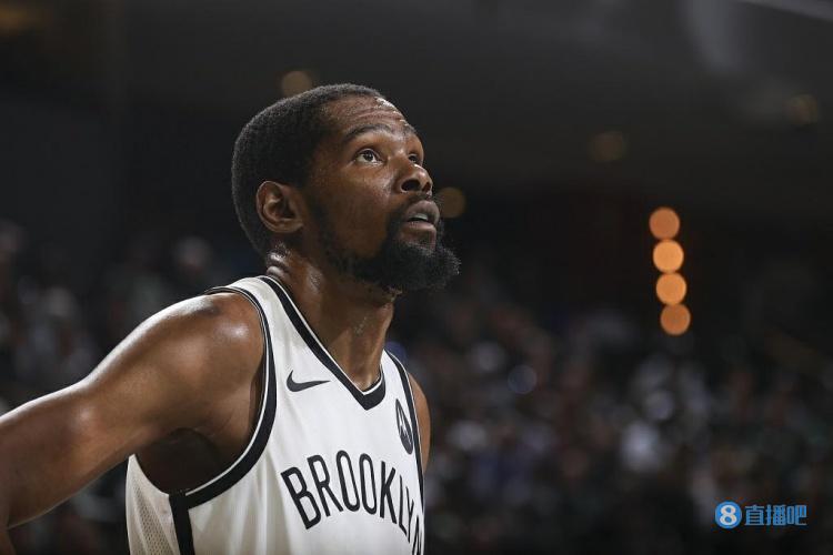 斯基拉：因西涅有望自由转会加盟拉齐奥，并签约至2027年