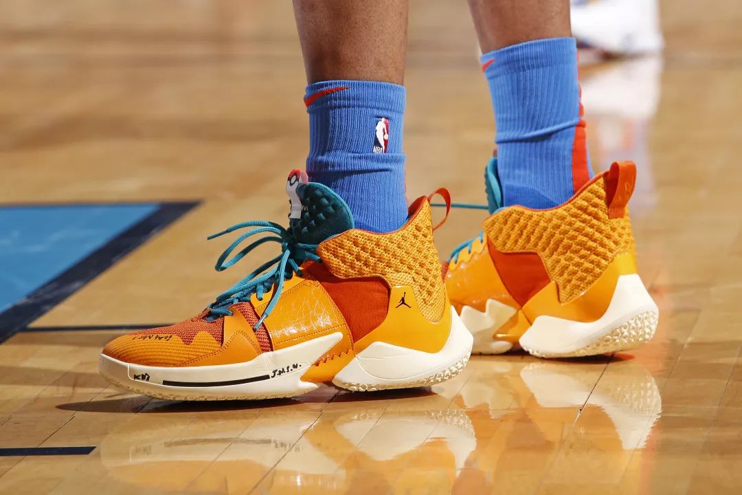 大谷翔平在 2021 年击出 8 支 450 英尺以上的本垒打，让力学专家直呼“不符合常理”