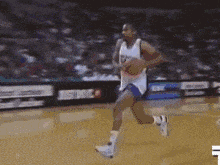 - 丹尼·格林：11.2分4.0篮板，三分球命中率高达45.5%，是外线重要的得分点。