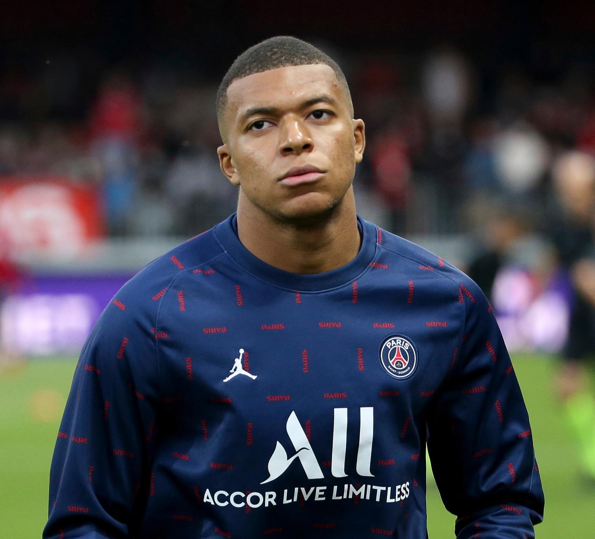 NAVI.ANGE1：我队伍的首要规则就是，沟通时不提对方的失误