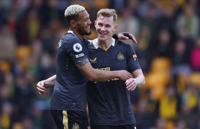 欧联杯16强次回合｜ 大杀四方狂胜索赛德 曼联强势闯8强