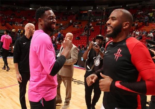 杜兰特“死神”再上线！刷爆三大纪录，太阳赢球却暴露致命短板？