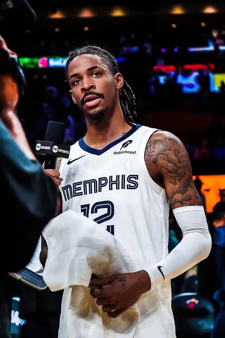 双方终止合同！拜仁官方：丁威迪因个人原因不会再回到球队