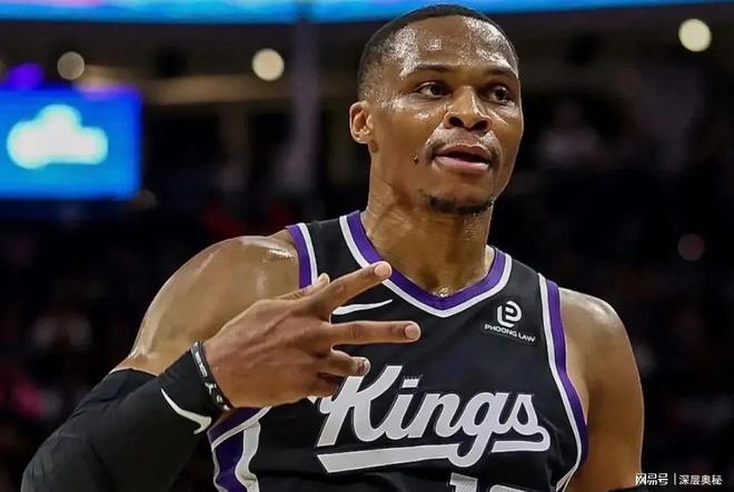 欧冠杯｜ 拜仁惨败皇马大胜 曼市末轮生死战