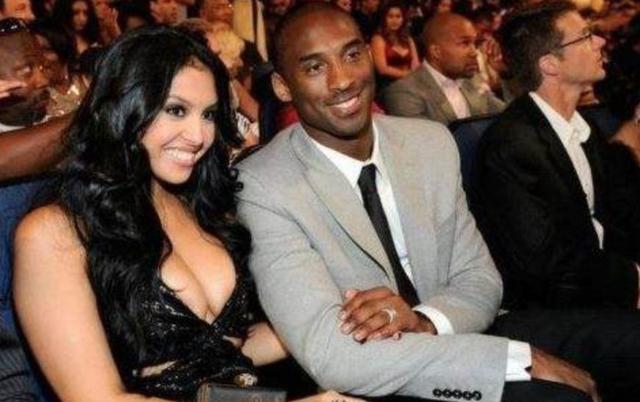 英超-维尔茨造乌龙范迪克致丢球 利物浦1-1桑德兰