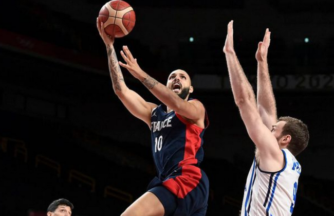 安帅谈维尼修斯国家德比不满被换下：我跟他说他犯了一个错误