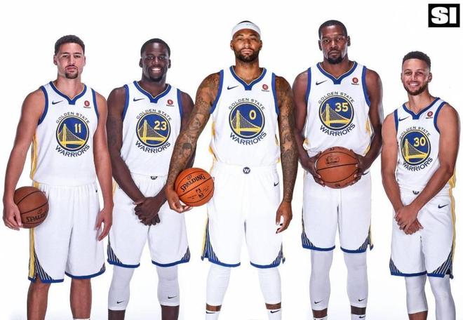 2006 亚洲荣光：王建民在洋基队单季拿下 19 胜，并列美联胜投王，开启台湾棒球的“王建民热潮”