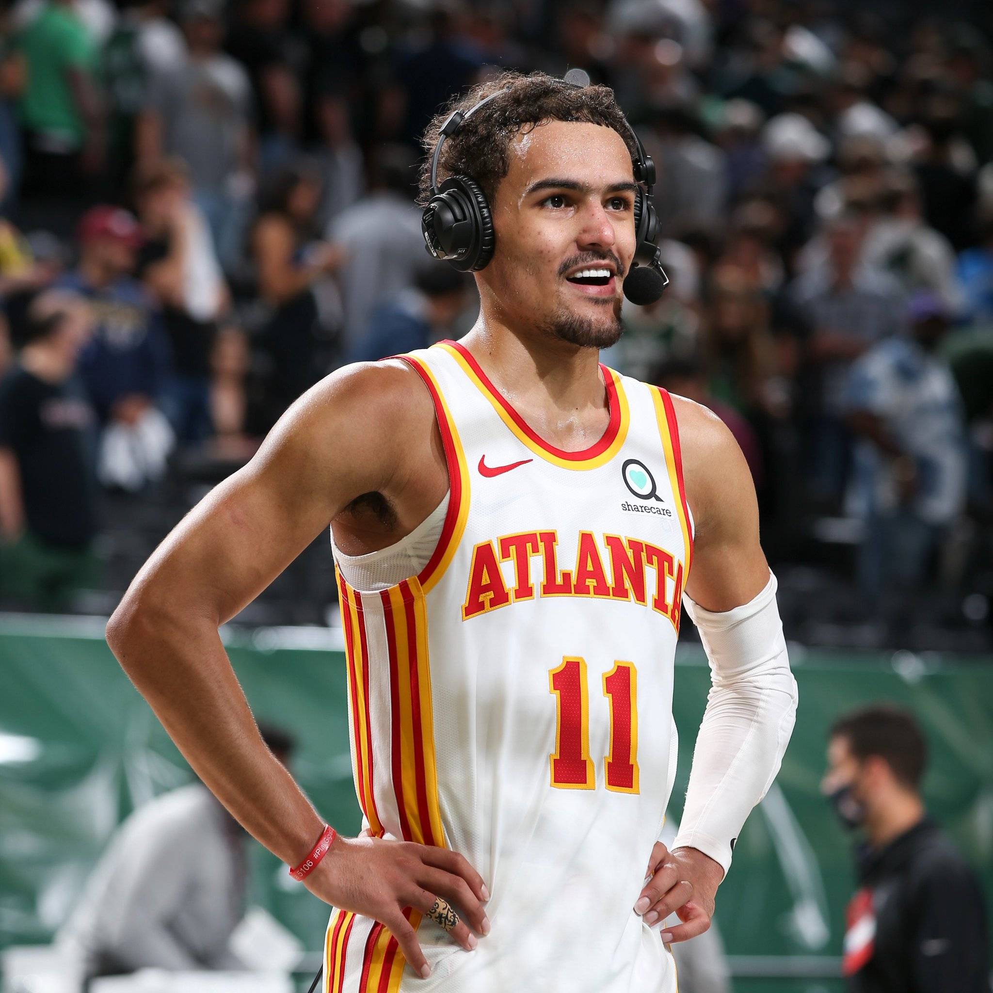 欧洲足球一夜疯狂：水晶宫绝杀，多特6轮不败，罗马爆冷