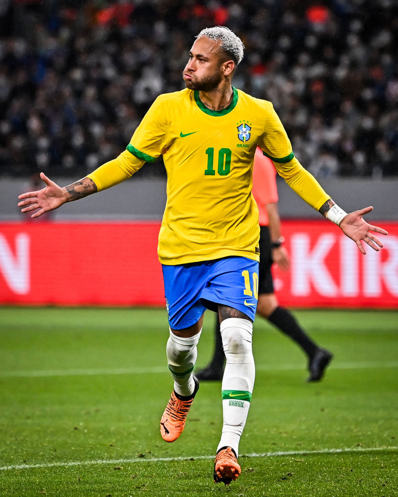 足球+音乐会，河南主帅拉莫斯当乐团指挥&阿奇姆彭等球员参加